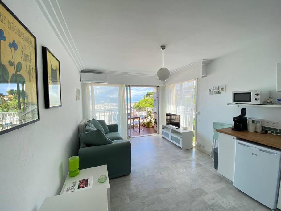 Apartment 06at2 - Cosy Seaside T2 Ideally Located Antibes